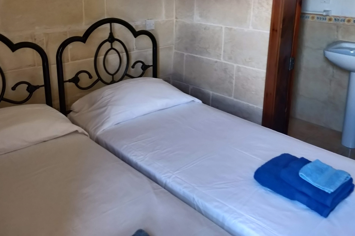 Twin Bedded Room
